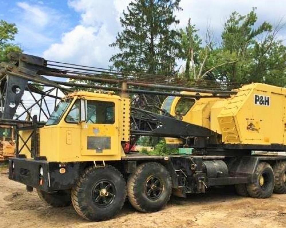 P&H 650